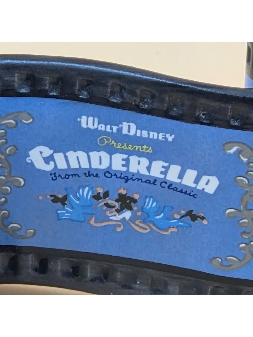 WDCC Cinderella Opening Title Walt Disney Classics Collection - Picture 7 of 9